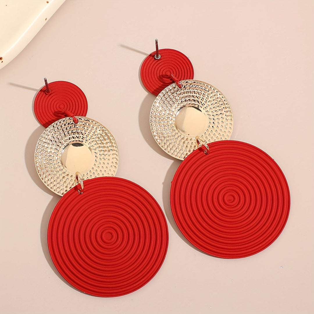Aileen | Aretes Colgantes Elegantes con Diseño Versátil para Cada Ocasión