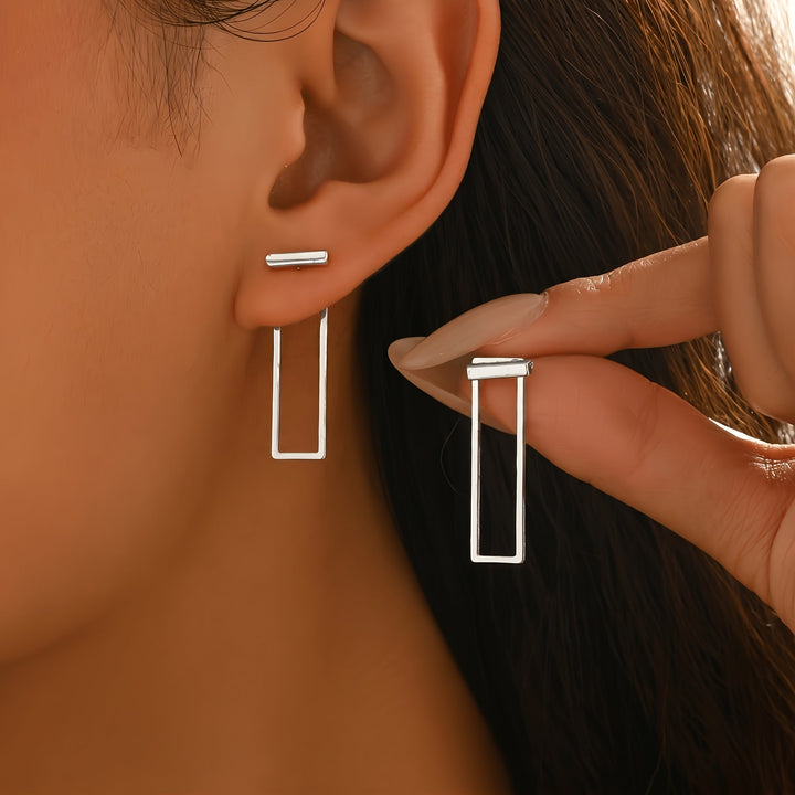 Quinleyra | Aretes Geométricos Largos con Acabado Metálico Elegante
