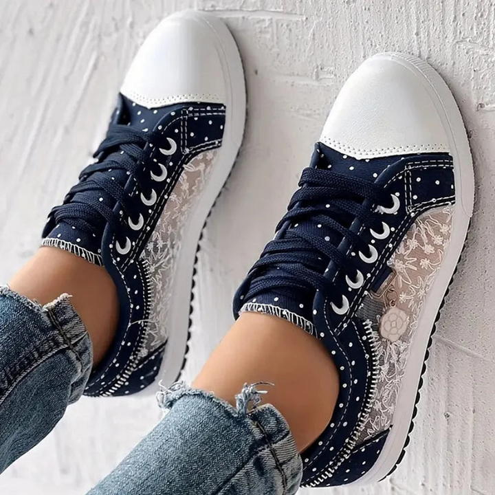 Lumexis | ZAPATILLAS ELEGANTES PARA MUJER CON DETALLES FLORALES