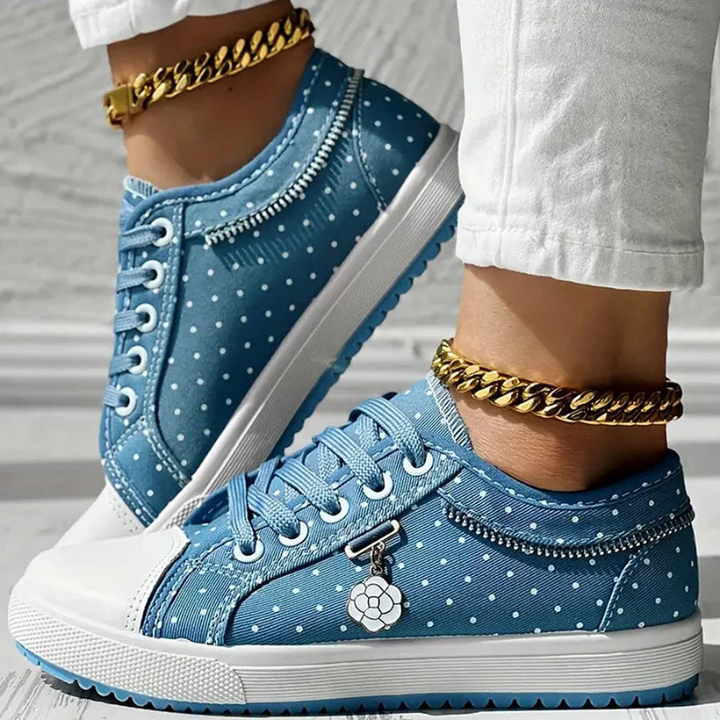 Lumexis | ZAPATILLAS ELEGANTES PARA MUJER CON DETALLES FLORALES