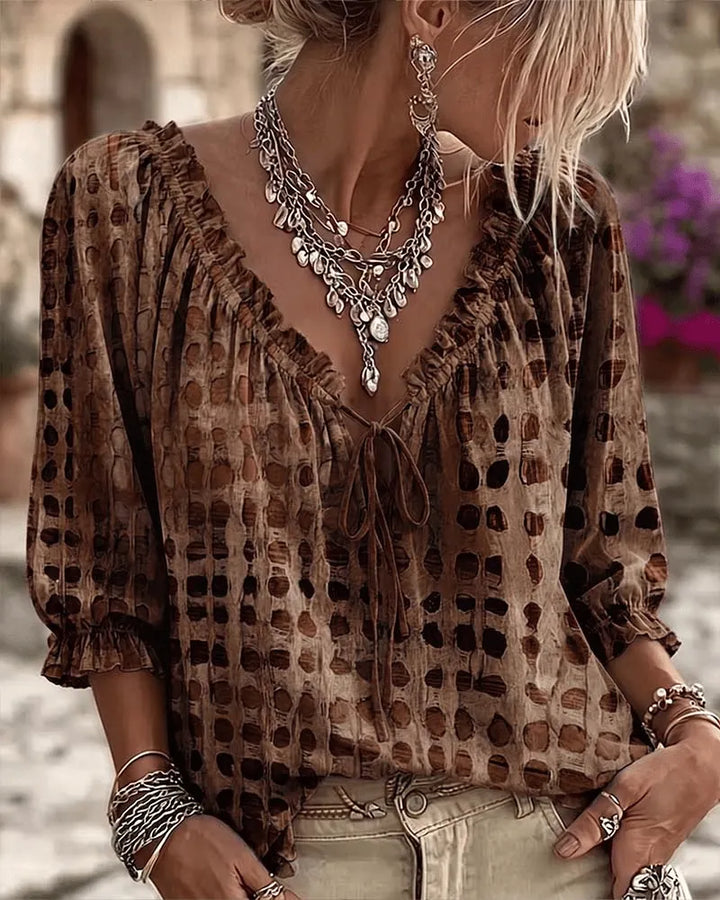 Paige | Blusa de Lunares con Escote en V Ajustable y Mangas 3/4