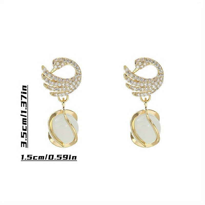 Adelina |  Aretes Colgantes Elegantes con Diseño Clásico y Sofisticado