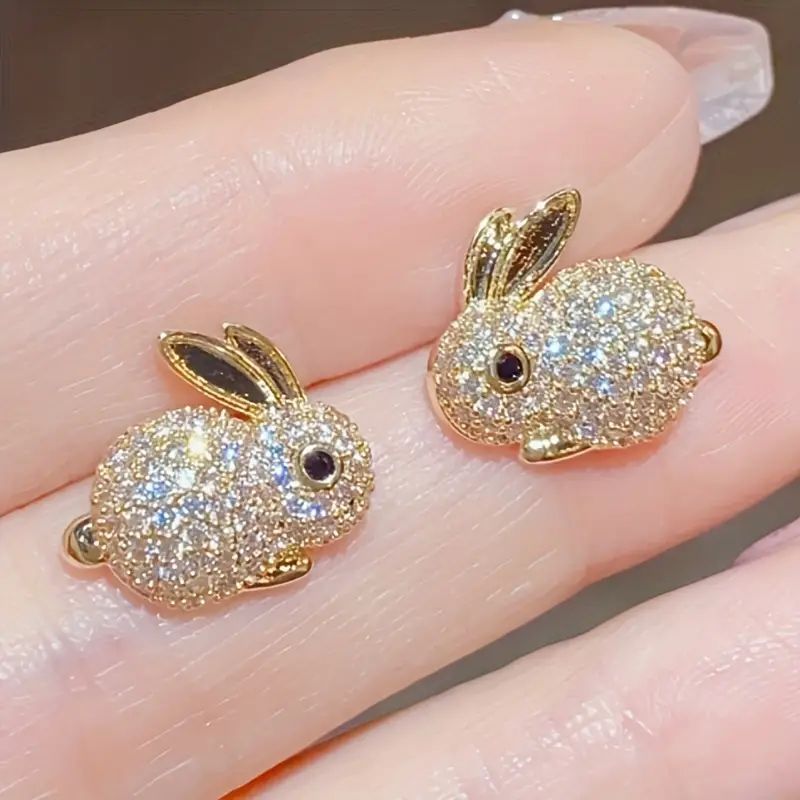 Agatha | Aretes de Conejo con Diseño Encantador y Toque Divertido