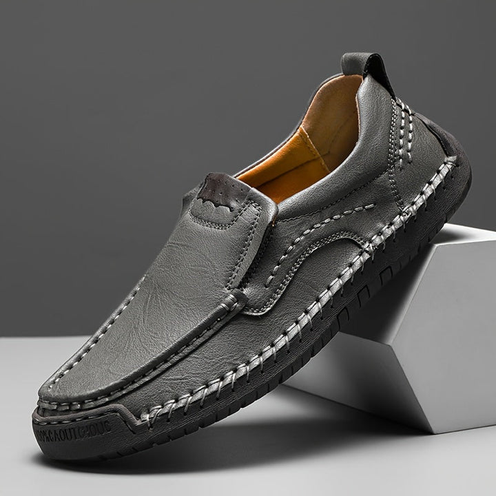 Zorvik | Mocasines Británicos para Hombre con Costuras Artesanales y Suela Antideslizante