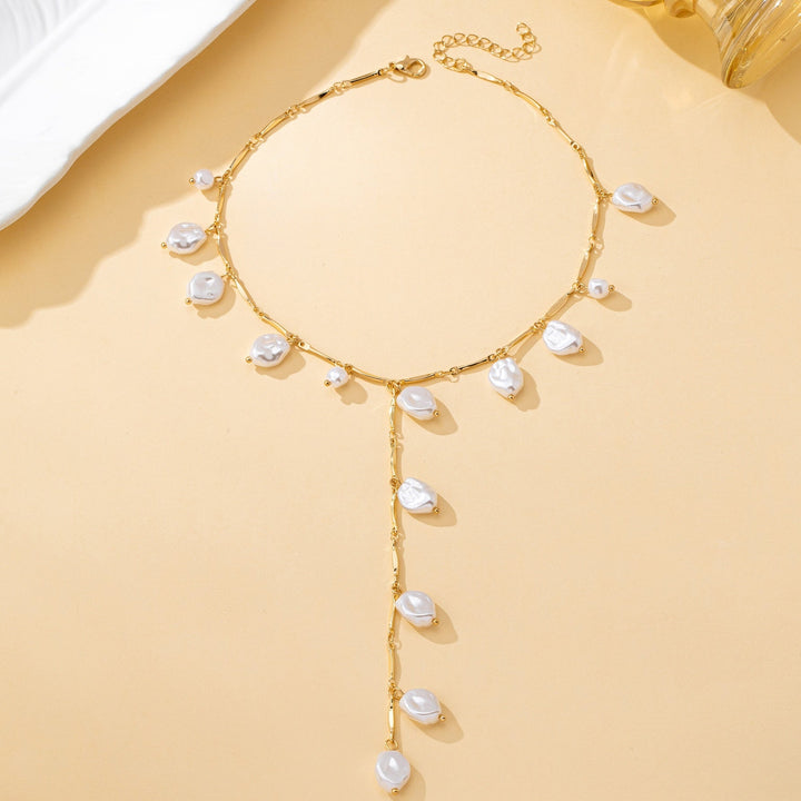 Hevoxe |Collar Elegante en Forma de Y con Perlas y Diseño Irregular