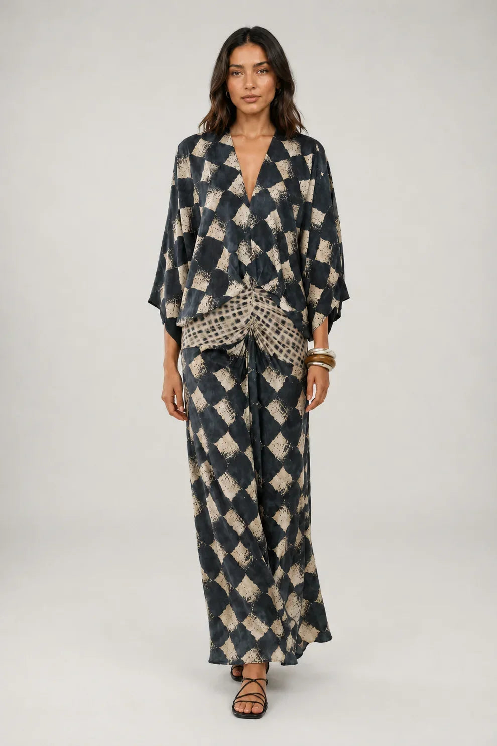 Bethany | Vestido Largo con Estampado Mosaico y Mangas Kimono
