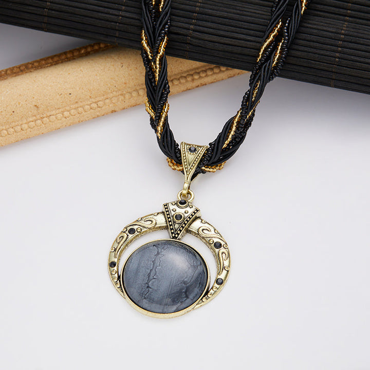 Jora | Collar Bohemio con Colgante de Piedra Verde Marmoleada