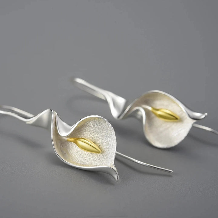 Maple | Pendientes Colgantes de Lirio