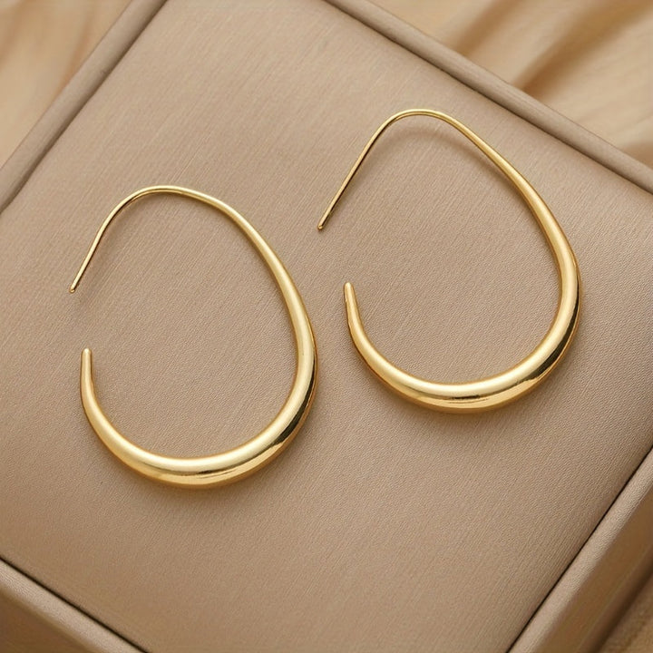 Raya | Aretes Minimalistas de Gota con Diseño Elegante