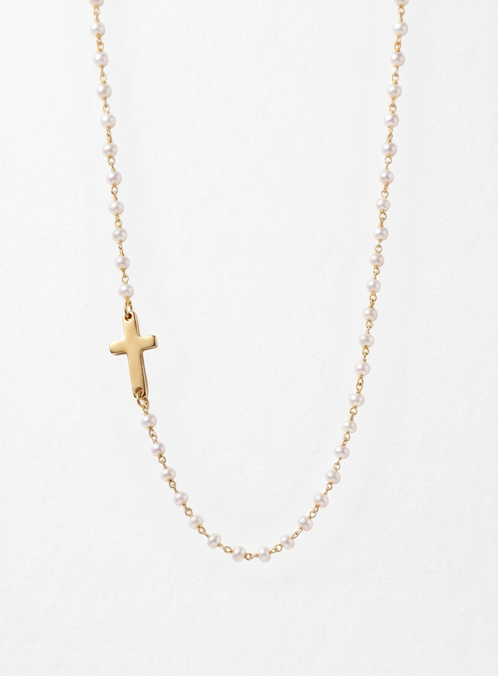 Marirae | Collar con Cruz y Perlas