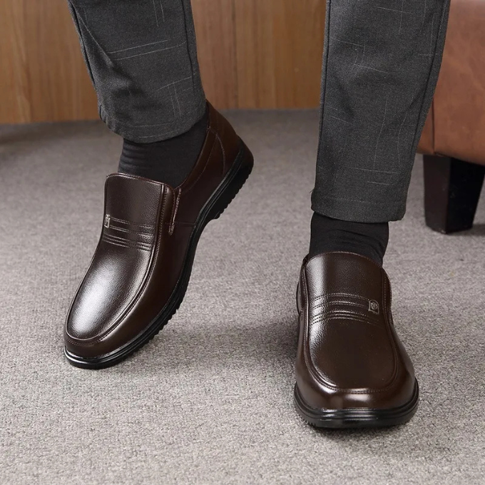 Falviero | Zapatos Masculinos de Cuero con Estilo Clásico