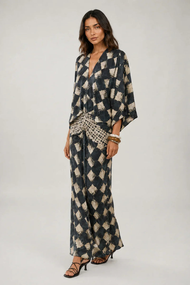 Bethany | Vestido Largo con Estampado Mosaico y Mangas Kimono