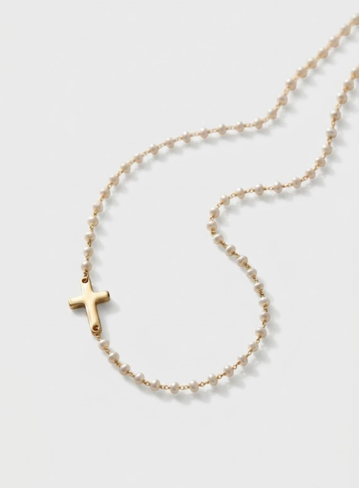 Marirae | Collar con Cruz y Perlas