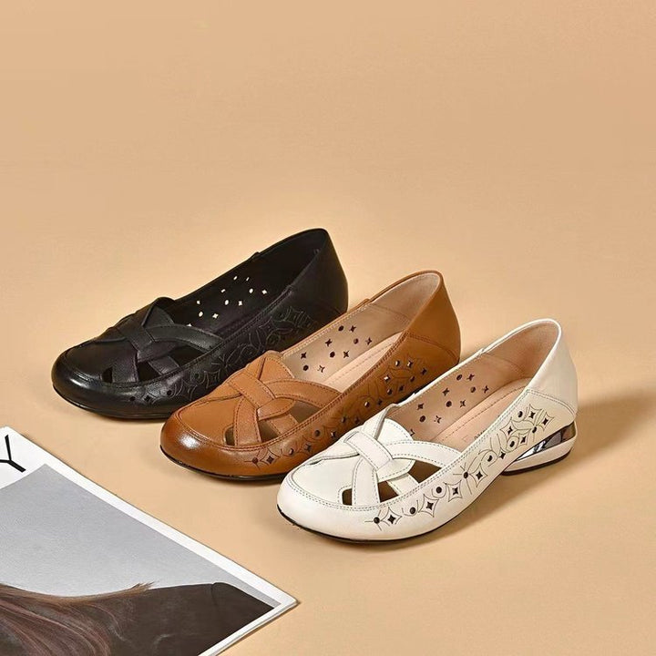 Janira | Zapatos de Piel sin Cordones con Diseño de Cortes Modernos