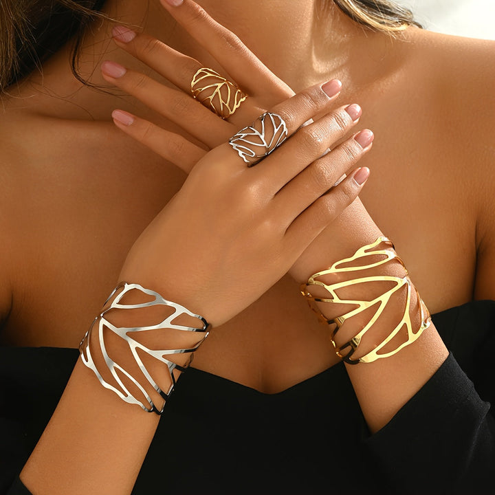 Lavinia | Conjunto de Pulsera y Anillo con Hojas Caladas de Estilo Vintage