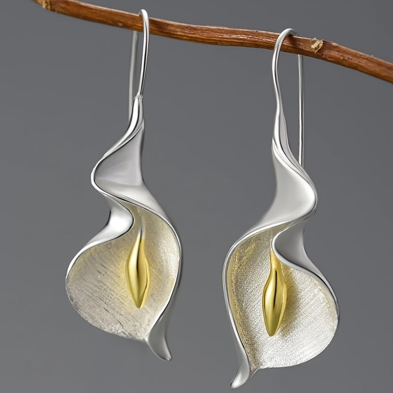 Maple | Pendientes Colgantes de Lirio