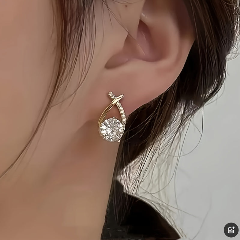 Xara | Aretes Elegantes en Forma de Cruz para Uso Diario
