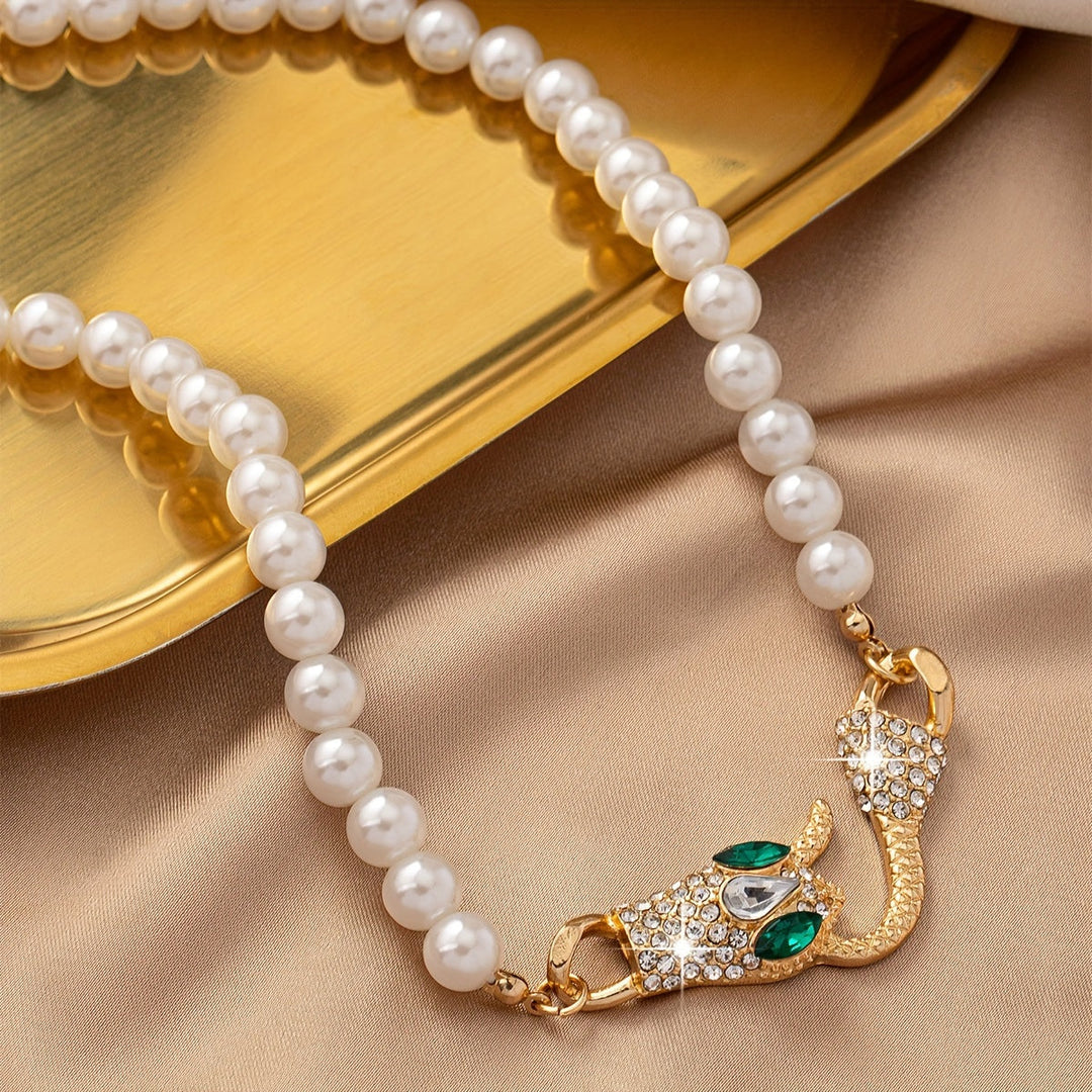 Adriana | Collar de Serpiente con Diseño Exclusivo y Elegancia Sofisticada