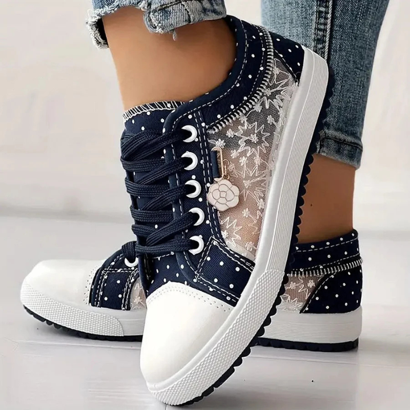 Lumexis | ZAPATILLAS ELEGANTES PARA MUJER CON DETALLES FLORALES