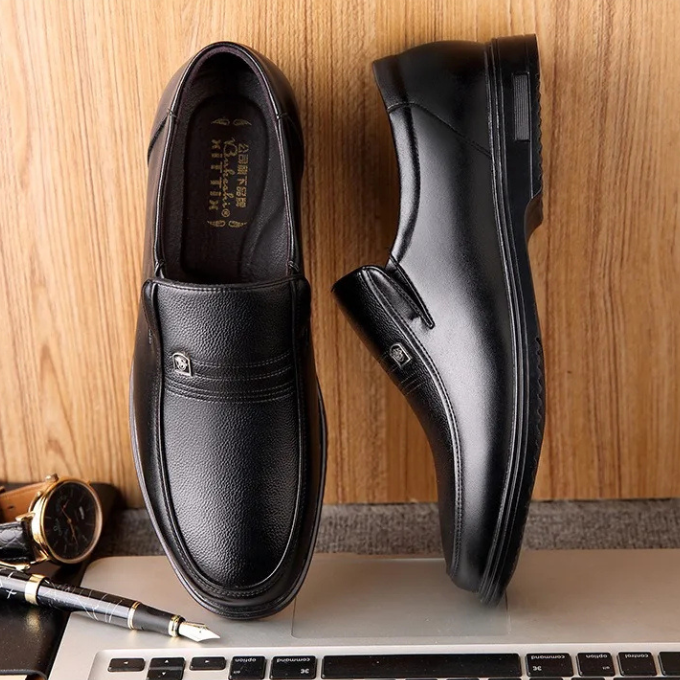 Falviero | Zapatos Masculinos de Cuero con Estilo Clásico