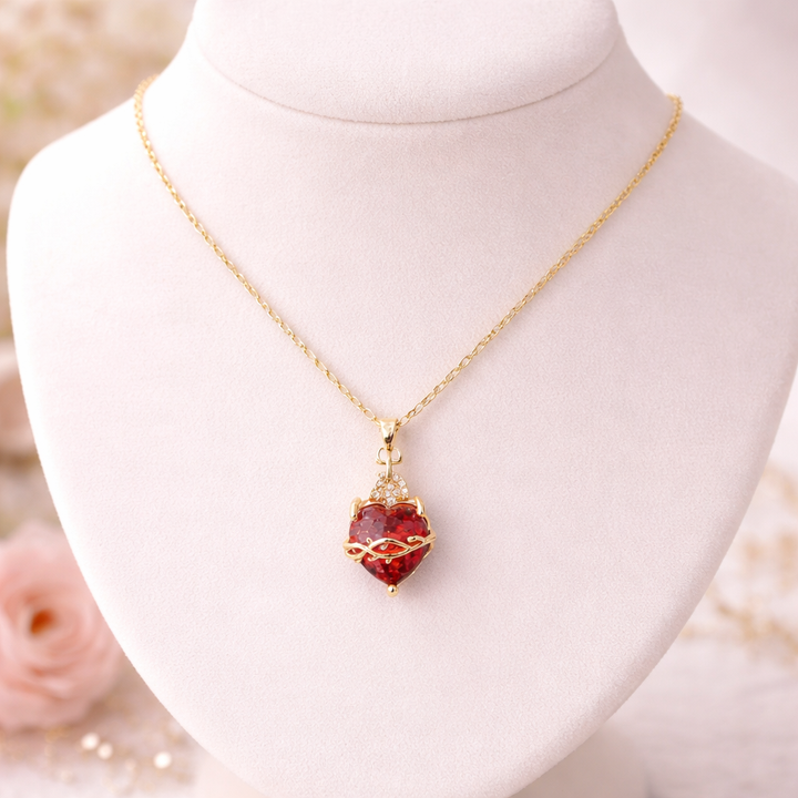 Aurelienna | Collar del Sagrado Corazón de Jesús con Baño de Oro