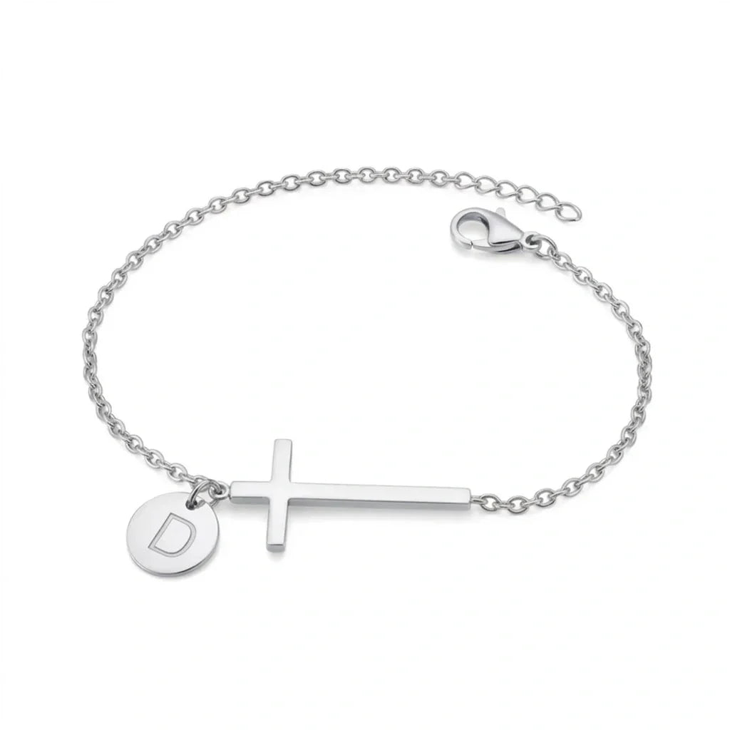 Elodryn | Pulsera Inicial Sagrada – Cruz Personalizada