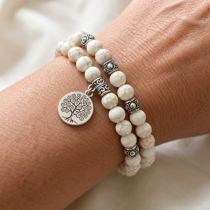 Chelsea | Pulsera Mala de Howlita con Cuentas Naturales y Estilo Espiritual