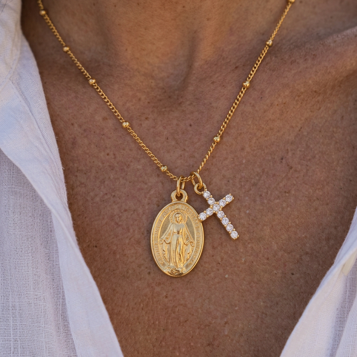 Belladonna | Collar con Medalla Milagrosa y Cruz
