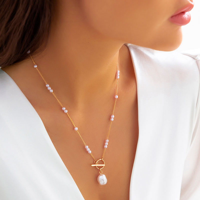 Willa |  Collar Hera