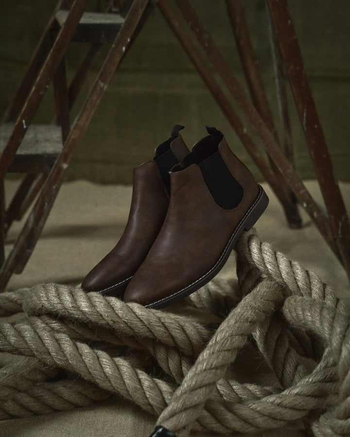 Iveron | Botas Chelsea de Cuero Elegantes para Hombre