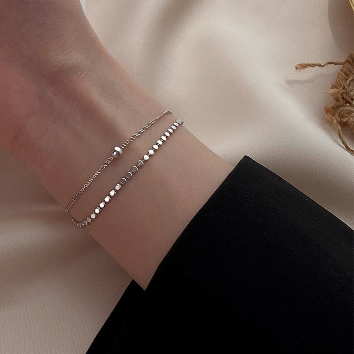 Siennae | Pulsera Doble en Capas con Diseño Elegante y Ajuste Delicado