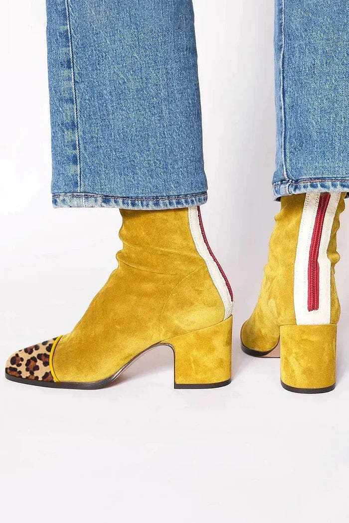 Calíra | Botines de Gamuza con Tacón Elegante