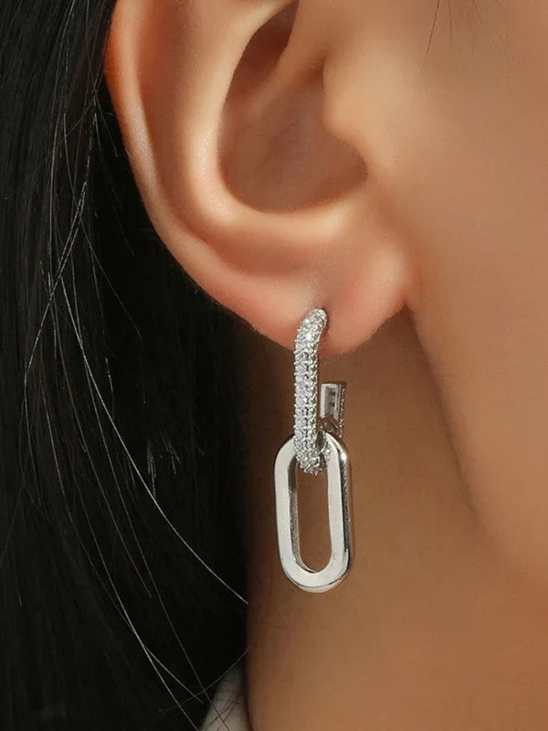 Fallon | Pendientes de Cadena con Brillo de Zirconia Elegante