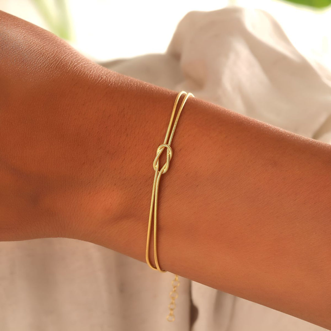 Coravanté | Pulsera de nudo personalizada con toque elegante