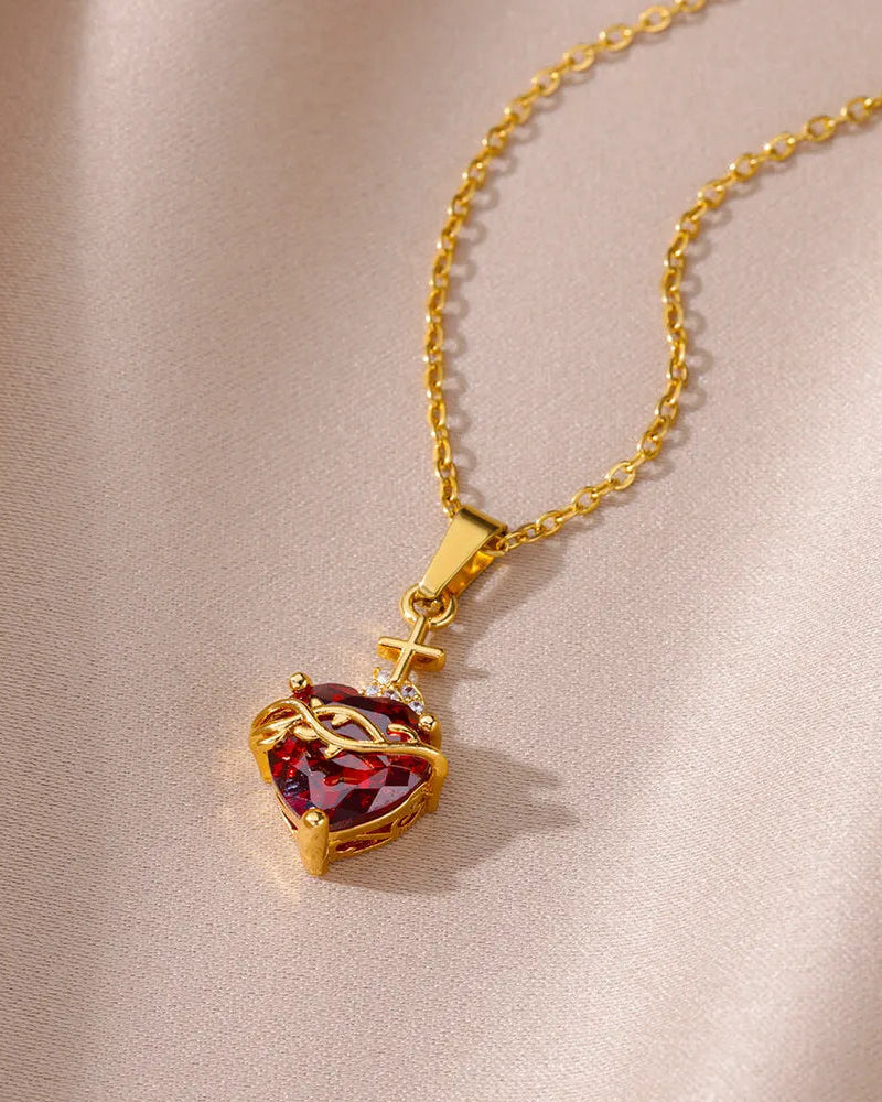 Aurelienna | Collar del Sagrado Corazón de Jesús con Baño de Oro