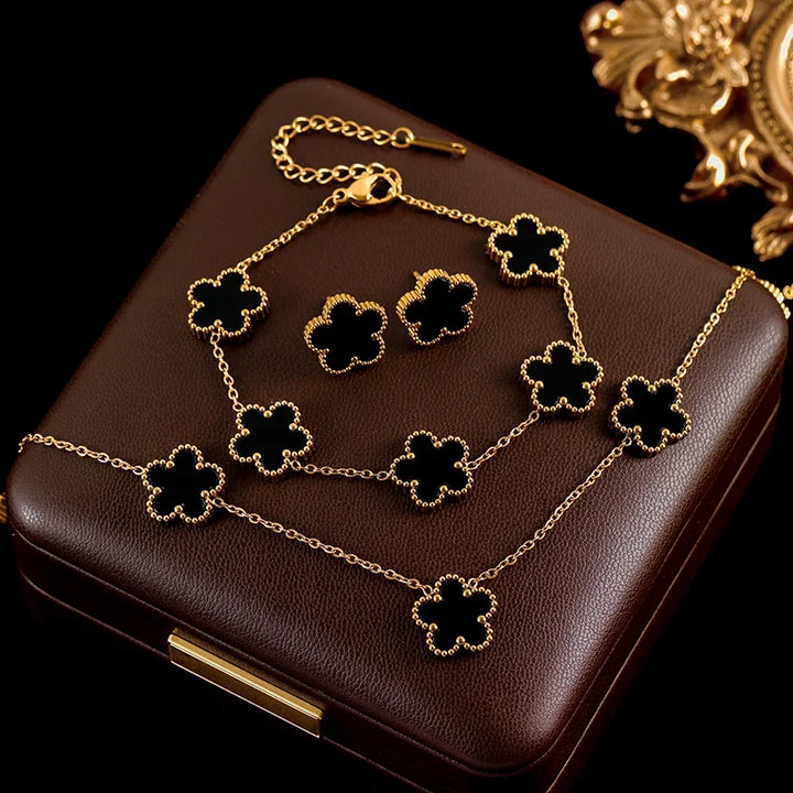 Noa | Conjunto de joyería elegante