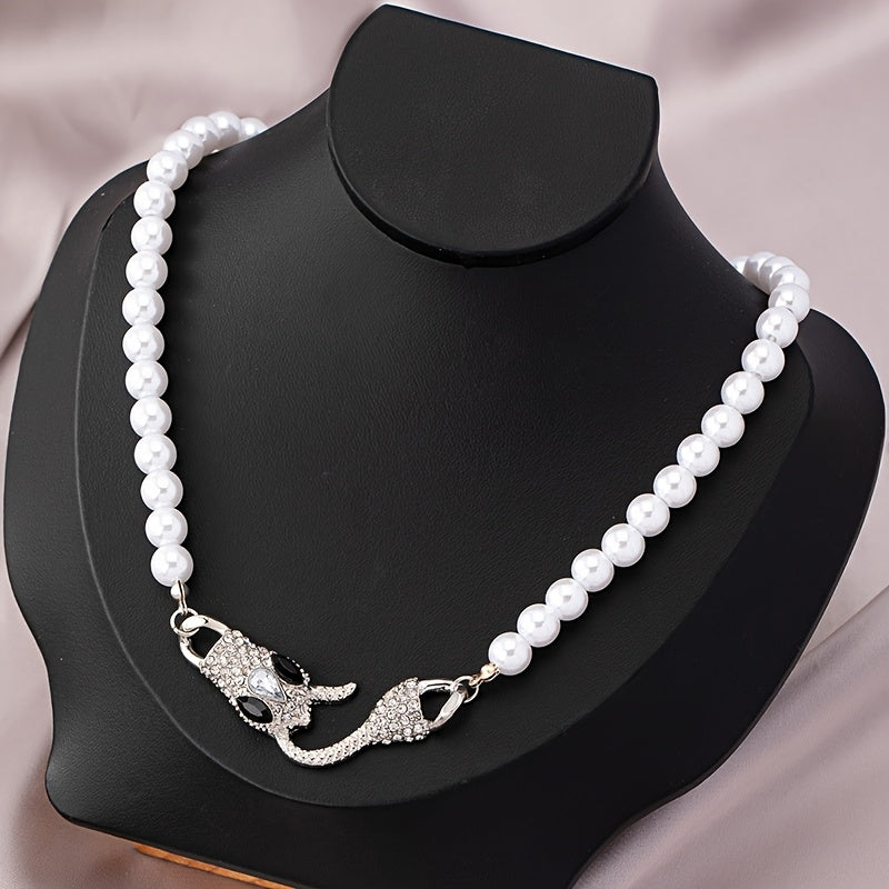 Adriana | Collar de Serpiente con Diseño Exclusivo y Elegancia Sofisticada