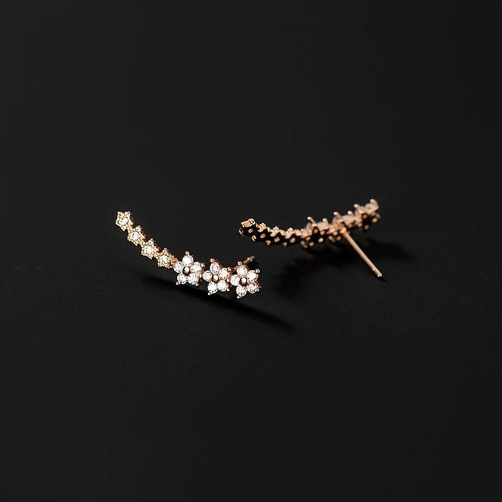 Soreya | Aretes Florales Elegantes con Estilo Atemporal