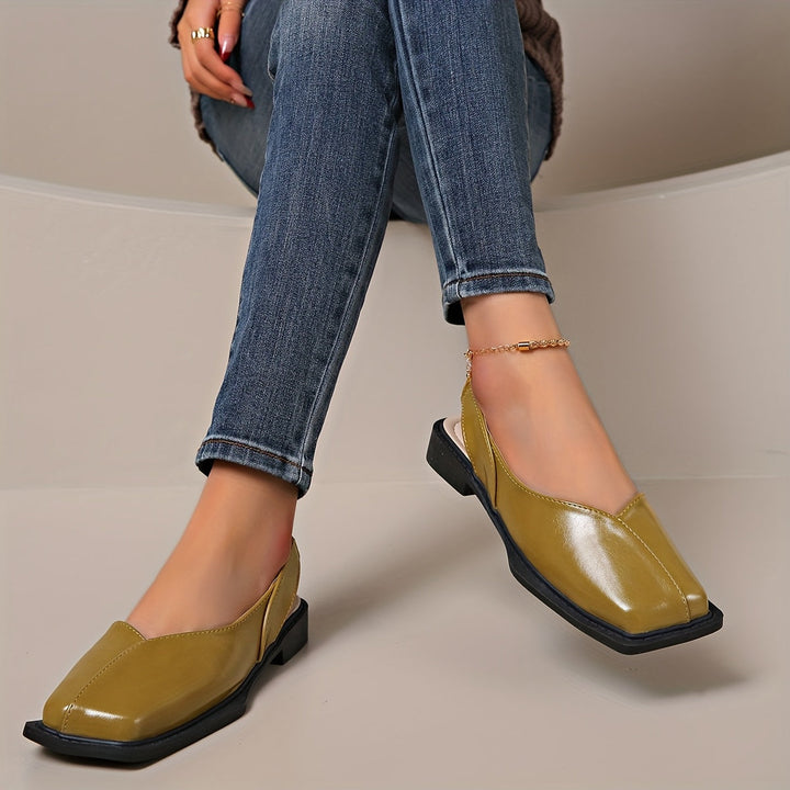 Darya | Sandalias Elegantes de Tacón Grueso con Punta Cuadrada