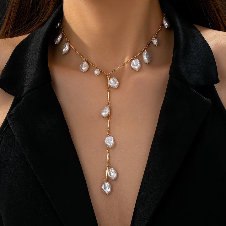 Hevoxe |Collar Elegante en Forma de Y con Perlas y Diseño Irregular