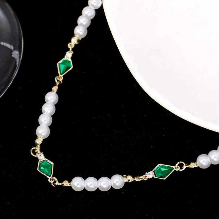 Uaxalt  | Collar de Cuentas Verdes para Hombre con Estilo Urbano Moderno