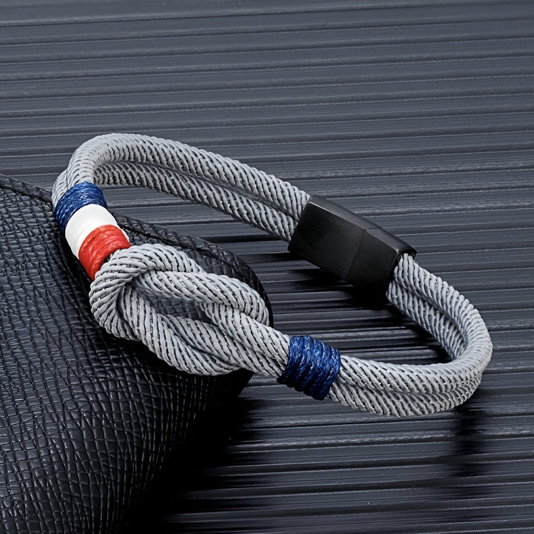 Porter | Pulsera de Cordón con Nudo y Detalle de Bandera Francesa Ajustable