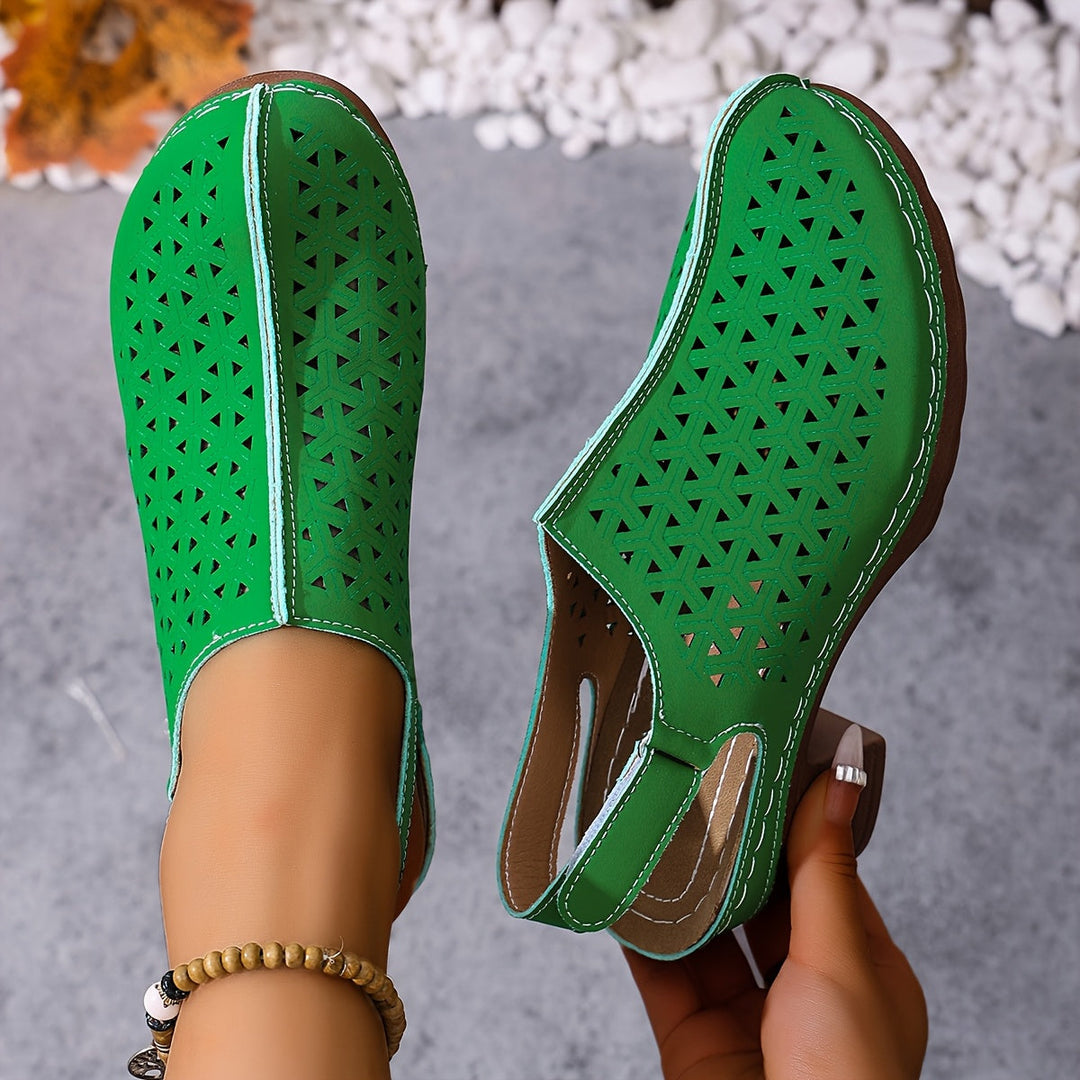 Korae | Sandalias de Tacón con Correas Ajustables y Diseño Calado