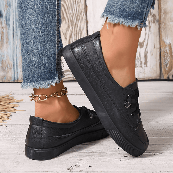 Dovella | Zapatos Ortopédicos Blancos para Mujer con Cordones y Plantilla Suave