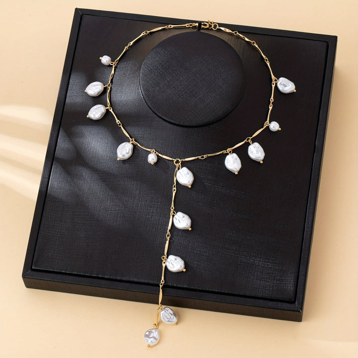Hevoxe |Collar Elegante en Forma de Y con Perlas y Diseño Irregular