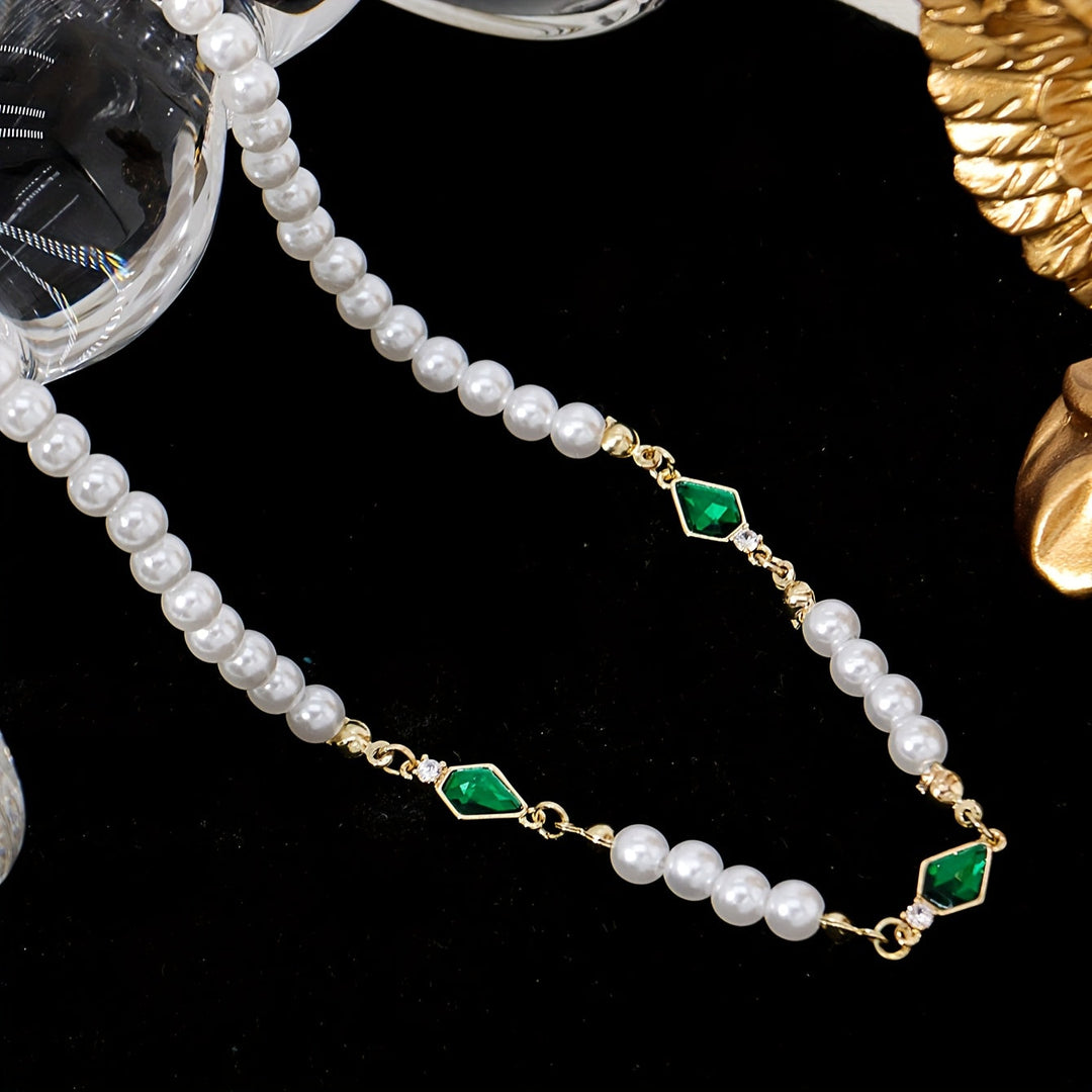 Uaxalt  | Collar de Cuentas Verdes para Hombre con Estilo Urbano Moderno