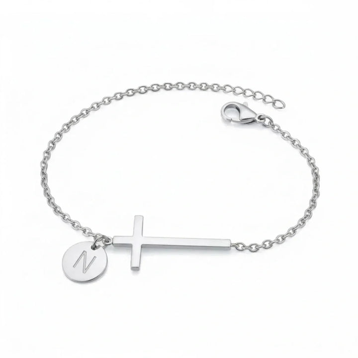 Elodryn | Pulsera Inicial Sagrada – Cruz Personalizada
