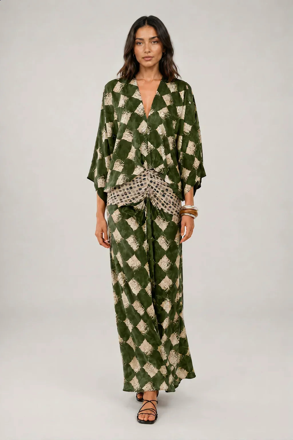 Bethany | Vestido Largo con Estampado Mosaico y Mangas Kimono