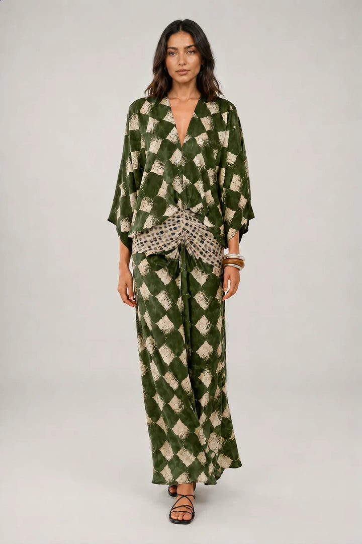 Bethany | Vestido Largo con Estampado Mosaico y Mangas Kimono